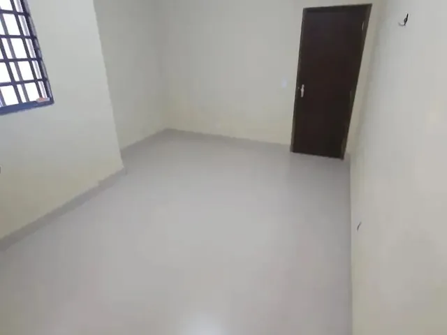 Imagem 3: Qr 501 Otimo Local, Casa Terrea 3 Quartos Amplos, Escriturada!