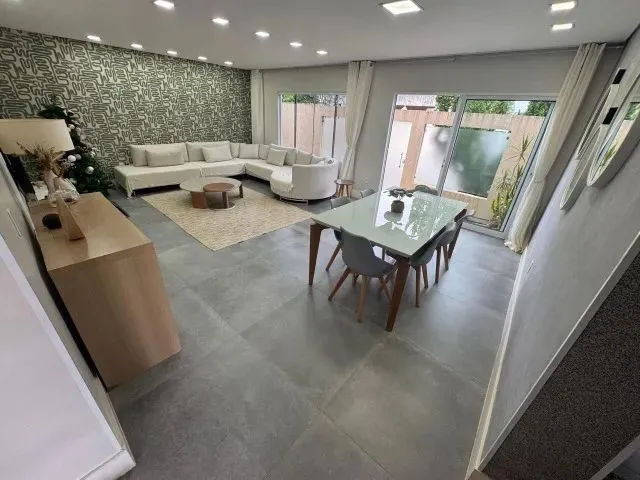Imagem 3: Casa no Condomínio Ouro Vermelho 1 - Área de Lazer Completa + Bela Edícula Funcional !