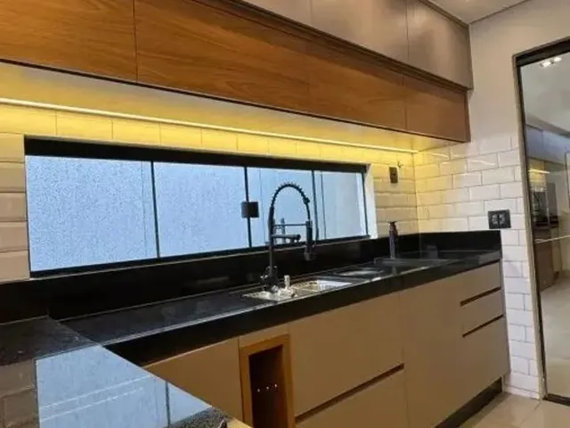 Imagem 6: Casa para Venda em Brasília, 26 de Setembro, 10 Dormitórios, 1 Suíte, 2 Banheiros, 2