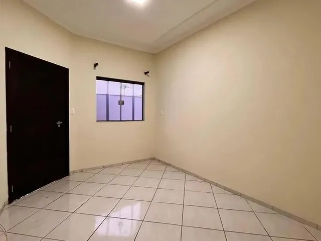Imagem: Belíssima Casa a Venda no Guará em Ótimas
