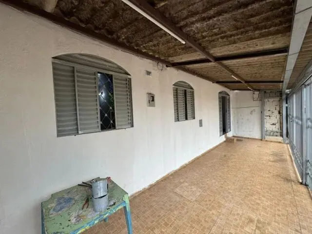 Imagem 9: Qnp 19, P Norte - Casa de Três Quartos, com Garagem para Dois Quartos