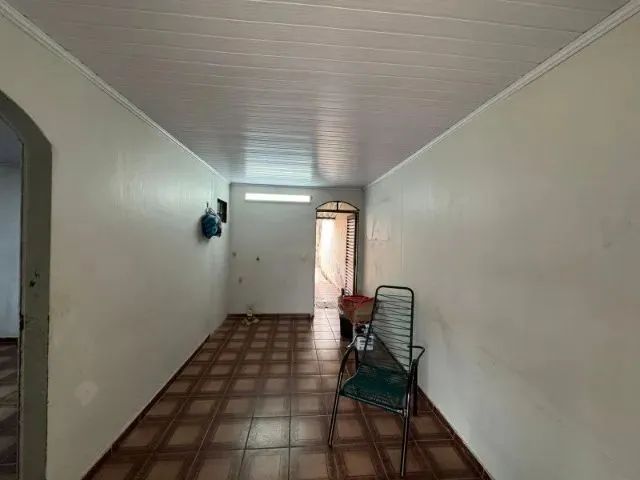Imagem 3: Qnp 19, P Norte - Casa de Três Quartos, com Garagem para Dois Quartos