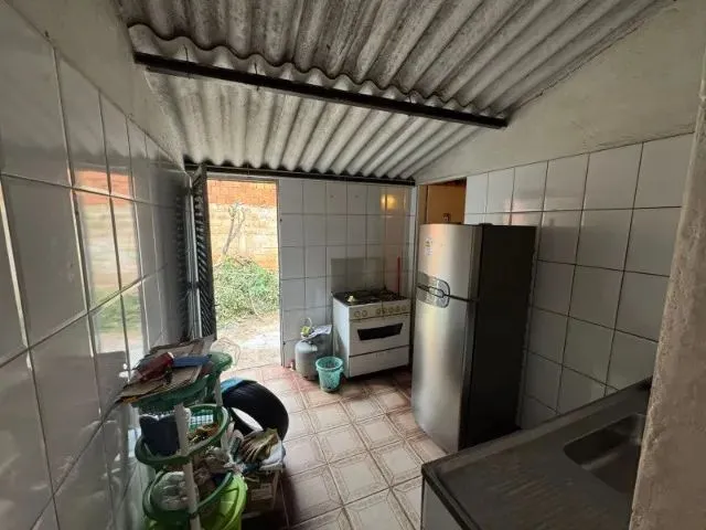 Imagem 7: Qnp 19, P Norte - Casa de Três Quartos, com Garagem para Dois Quartos