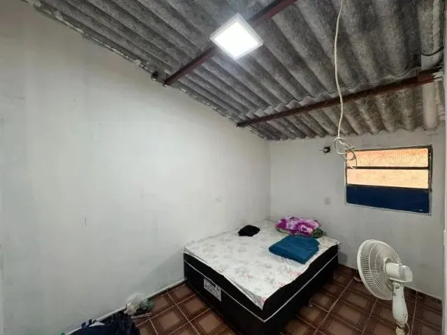 Imagem 14: Qnp 19, P Norte - Casa de Três Quartos, com Garagem para Dois Quartos