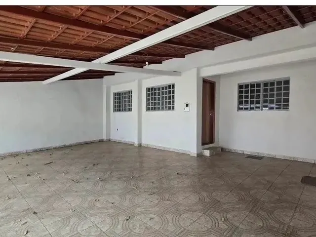 Imagem: Qnn 10 Casa Nova - Avenida Principal- 3