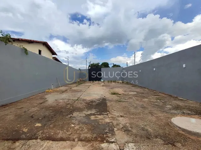 Imagem 4: 2 Quartos | Condomínio | Portão Eletrônico | Iptu Desmembrado