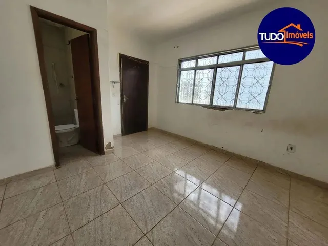 Imagem 8: Imperdível Casa À Venda em Brasília-Df, Taguatinga Norte: 4 Quartos, 1 Suíte, 2