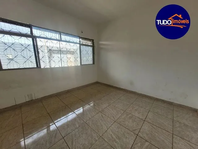 Imagem 10: Imperdível Casa À Venda em Brasília-Df, Taguatinga Norte: 4 Quartos, 1 Suíte, 2