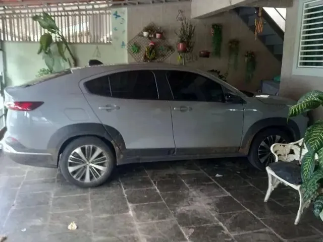 Imagem 2: Sobrado 5 Quartos À Venda no Guará