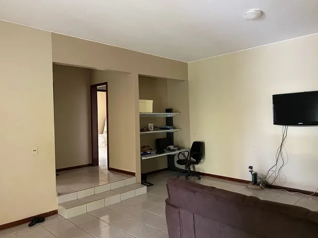 Imagem 8: Linda Casa Espaçosa