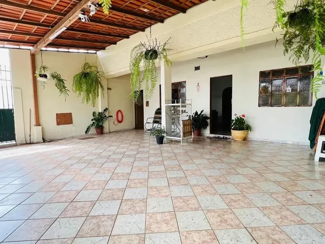 Imagem 2: Qno 3, Setor o - Casa de Três Quartos, Sendo Um Suíte e Que Aceita Financiamento