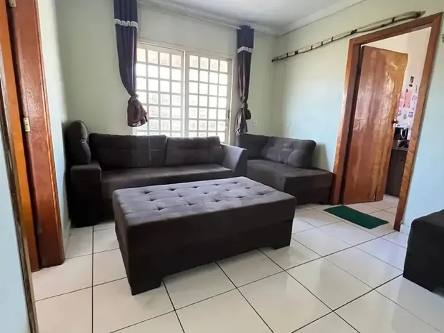 Imagem 7: Imóvel para Venda com 373 Metros Quadrados com 5 Quartos em Taguatinga Norte - Brasília