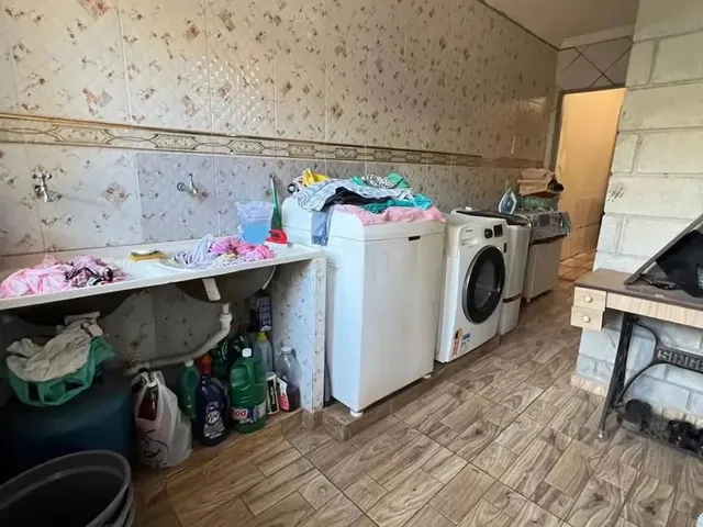 Imagem 12: Imóvel para Venda com 373 Metros Quadrados com 5 Quartos em Taguatinga Norte - Brasília