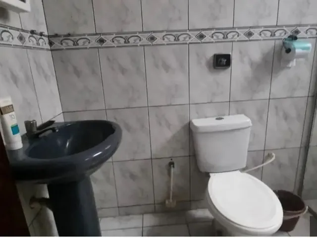 Imagem 2: Sobrado com 6 Quartos 2 Suites - Samambaia Sul