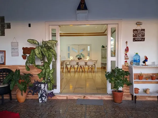 Imagem 4: Casa Funcionando Como Hotel 800.000,00