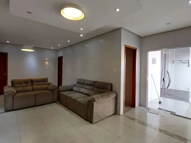 Imagem: Bairro de Flores Casa com 5 Suítes no Conjunto