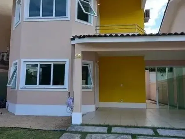 Imagem: Casa com Três Suítes em Condomínio