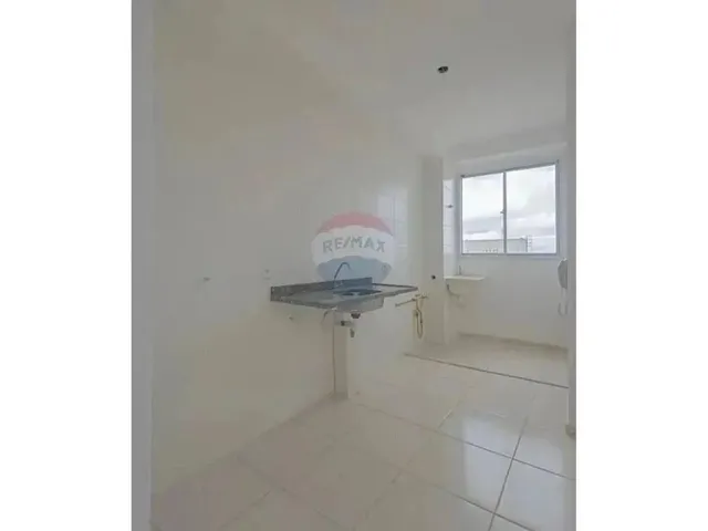 Imagem 6: Estilo Ponta Negra Andar Alto, com 2 Quartos, Sendo 1 Suíte e Excelente Ventilação