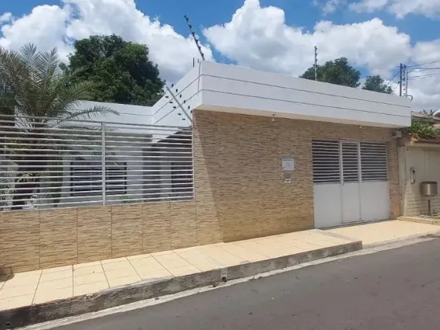 Imagem: Casa 450M² C/ 3 Qts Sendo 2 Suítes no