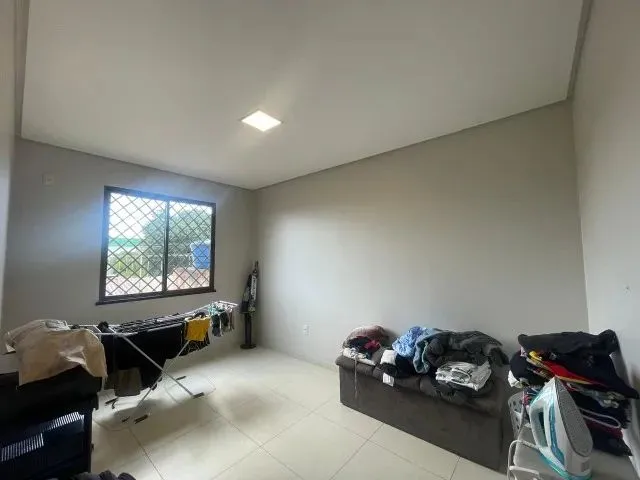 Imagem 12: Linda Casa Duplex com 03 Quartos, Sendo 01 Suíte, no Condomínio Parque Lusitano