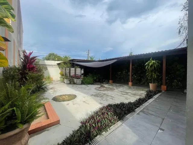 Imagem 14: Linda Casa Duplex com 03 Quartos, Sendo 01 Suíte, no Condomínio Parque Lusitano