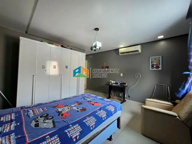 Imagem 3: Casa Duplex Conj. Nova Republica com 4 Suítes e Piscina Japiim