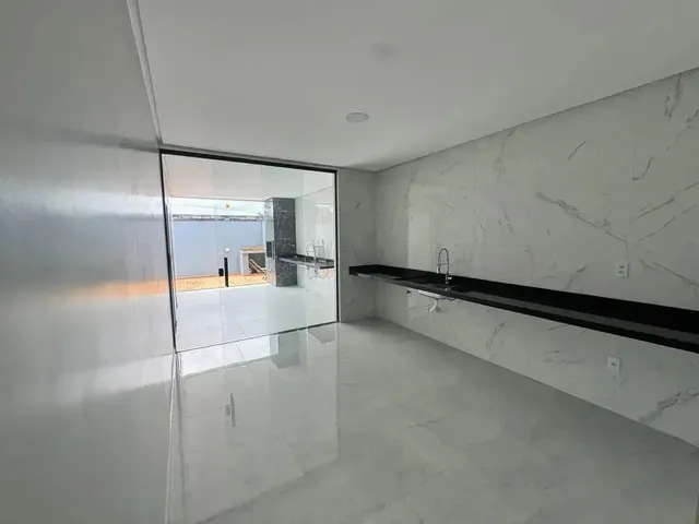 Imagem 13: Vivenda das Marinas - Residência com Piscina - 950.000,00