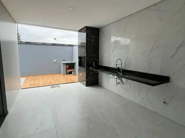 Imagem 7: Vivenda das Marinas - Residência com Piscina - 950.000,00