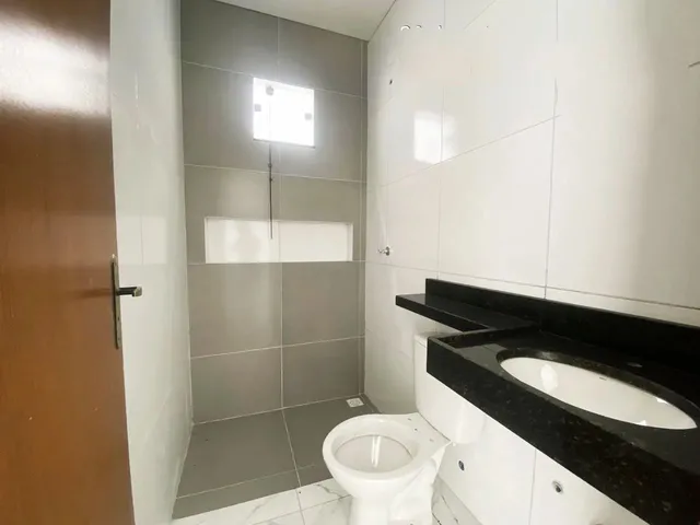 Imagem 2: /Casa no Águas Claras - Nova - Nunca Habitada