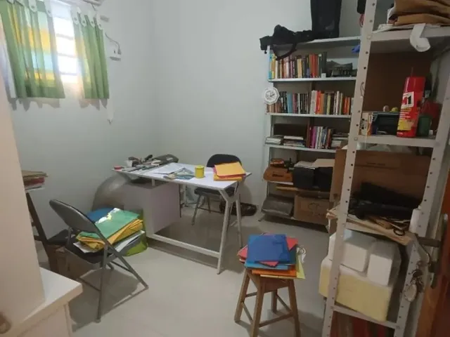 Imagem: /Vendo Casa Próxima À Pemaza da Avenida