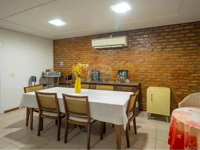 Imagem 15: Casa Semi Mobiliada com Edícula no Residencial Tarumã-Cetur , com 3 Quartos, 2 Suítes