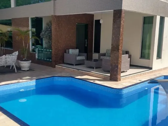 Imagem: /Casa no Parque das Laranjeiras com Piscina