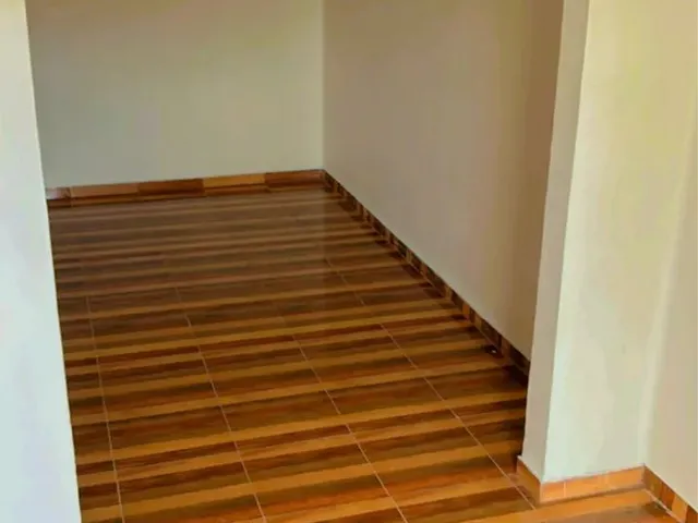 Imagem 7: Vendo Casa Ampla no Centro - Excelente para Moradia, Comércio Ou Investimento