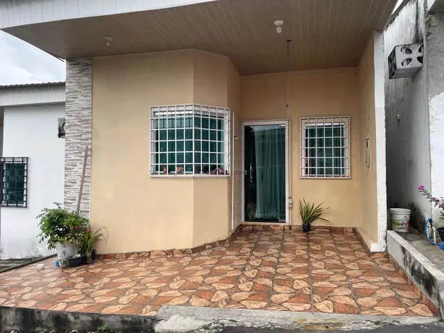 Imagem: Casa em Residencial Fechado na Colônia