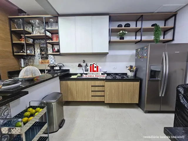Imagem 15: Casa no Passaredo de Esquina Mobiliada com 4 Suítes Sendo Uma com Closet
