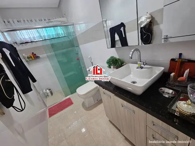 Imagem 5: Casa no Passaredo de Esquina Mobiliada com 4 Suítes Sendo Uma com Closet