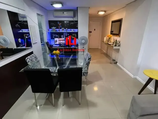 Imagem 12: Ilhas Gregas com 3 Qts Sendo 2 Suítes Semimobiliado/ 5º Andar