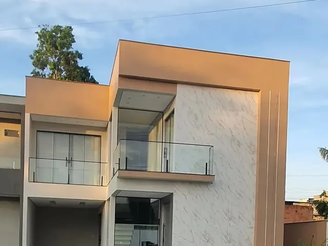 Imagem 4: Casa Duplex no Morada dos Passaros com 4 Suítes, 2 com Varanda/Espaço Gourmet/Piscina