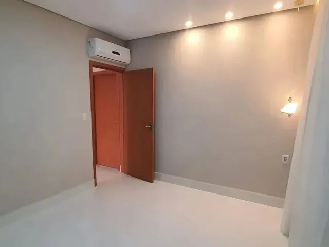 Imagem 12: Casa Duplex no Morada dos Passaros com 4 Suítes, 2 com Varanda/Espaço Gourmet/Piscina