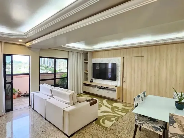 Imagem: O apartamento possui 4 Dormitórios, 2 Suítes, 5