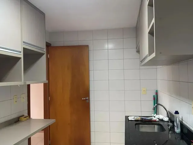 Imagem 3: Vende-Se Apartamento no Cond. Thiago de Melo - 2 Dormitórios com Suíte! Dom Pedro