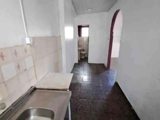 Imagem: 2 Quartos 2 Banheiros - Casa