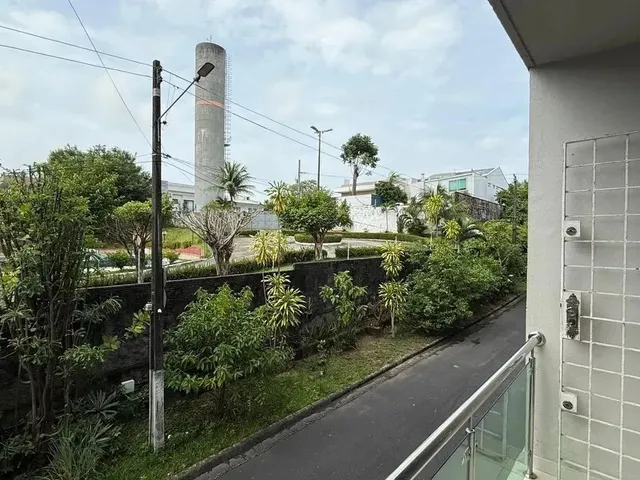 Imagem: O apartamento possui 2 Dormitórios, 1 Banheiro, 1 Vaga na