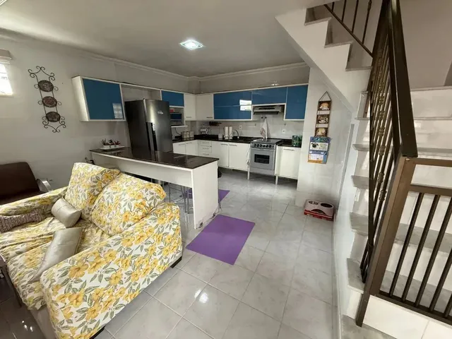 Imagem 12: Casa para Venda no Centro - Duplex - 07 Qtos - 850.000,00