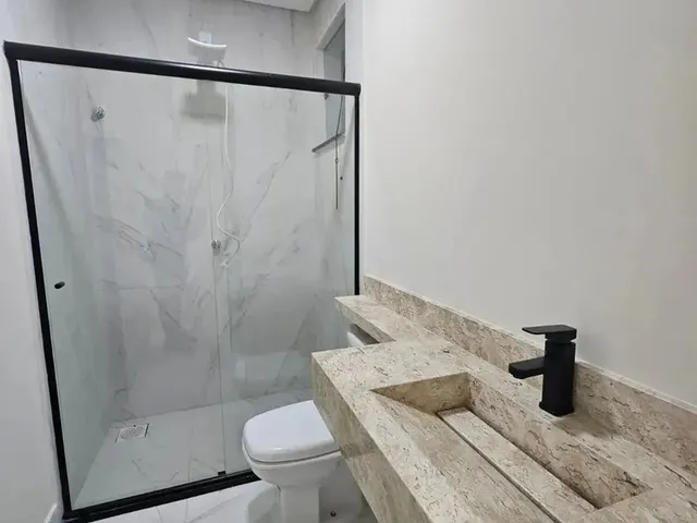 Imagem 10: Casa Térrea no Vivenda das Marinas com 3 Suítes/Imovel Novo/ Sala com Pé-Direito Alto