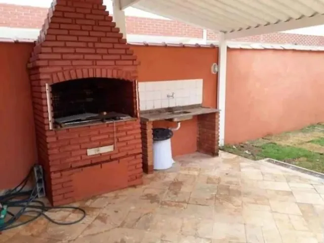 Imagem 4: Vendo Casa em Via Pública/ Documentação em Dia