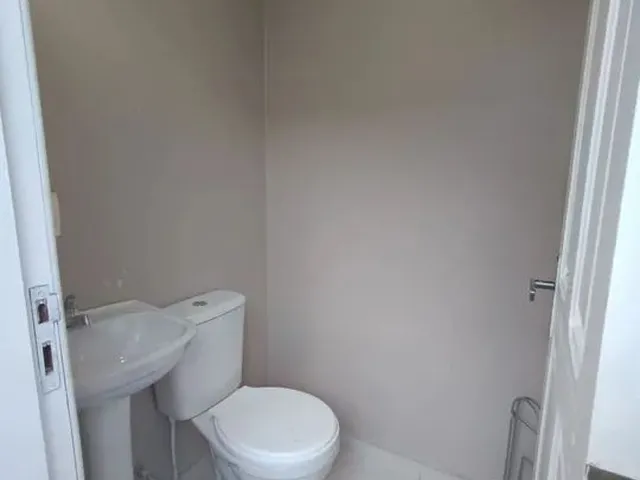 Imagem 2: /Casa de Esquina no Conjunto Arco Iris