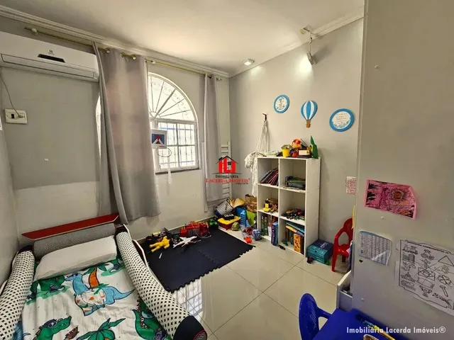 Imagem 4: Casa Térrea com 3 Qts (1 Suíte) no Adrianópolis/ Piscina com Cascata/ 3 Vagas