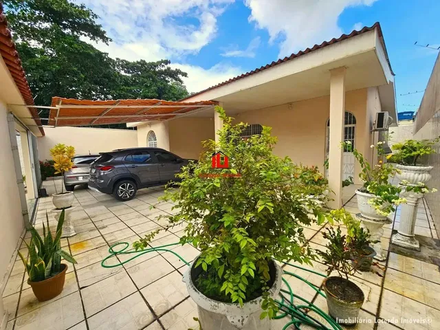 Imagem 9: Casa Térrea com 3 Qts (1 Suíte) no Adrianópolis/ Piscina com Cascata/ 3 Vagas