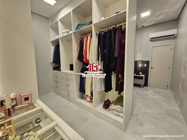 Imagem 10: Casa no Alphaville 4 com 4 Suítes Semimobiliada com Energia Solar/ Piscina com Hidro, 4